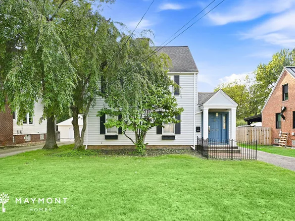1676 Edgefield Rd, Lyndhurst, OH 44124