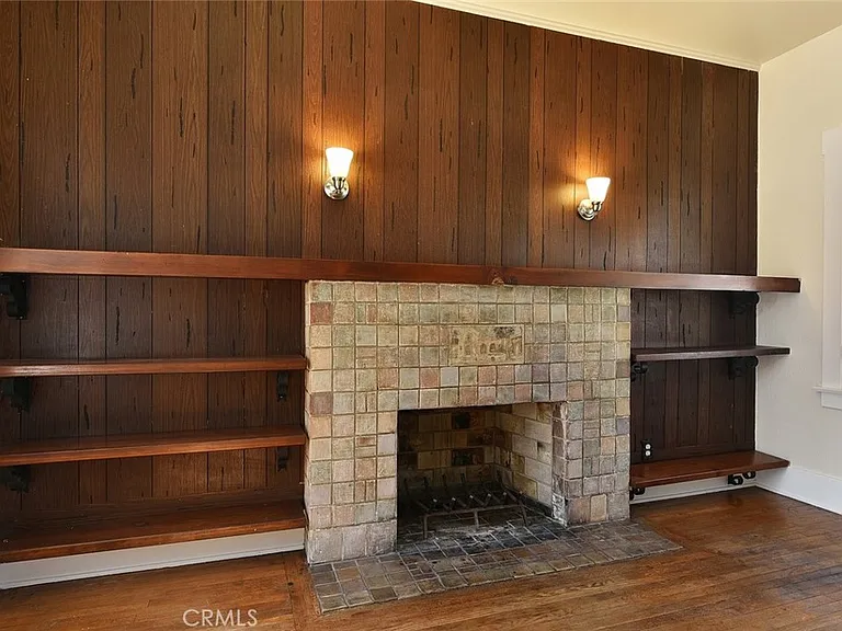 470 W Center St — Photo 7