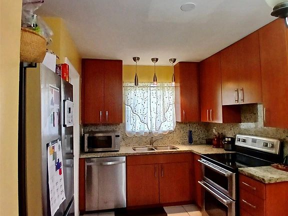 4th image of 1230 NW 47th Avenue