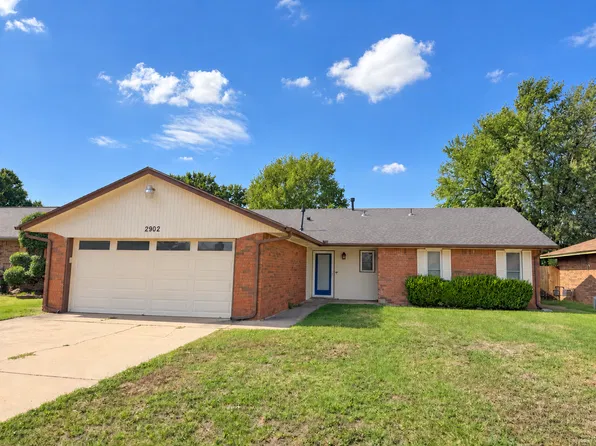2902 Liberty Ln, Enid, OK 73703