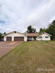 250 Copper St, Ishpeming, MI, 49849