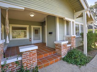1424 De La Vina St, Santa Barbara, CA 93101
