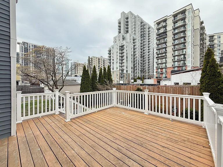 52 Manor St #1 — Photo 26