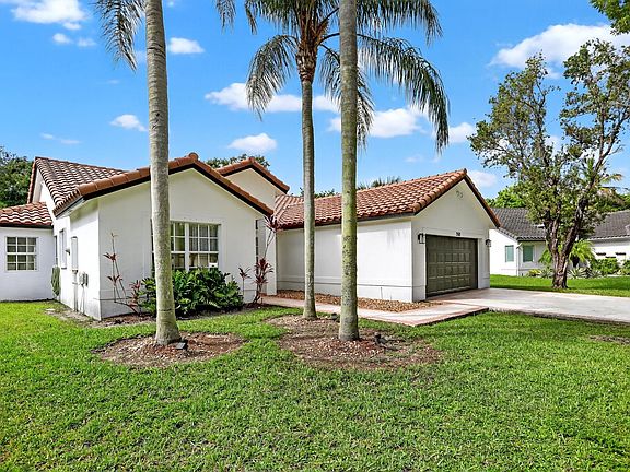 3rd image of 7500 NW 47th Avenue