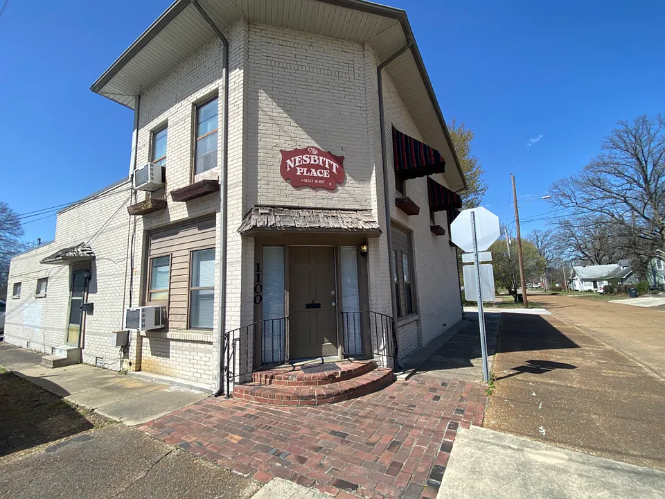 1100 W. Monroe