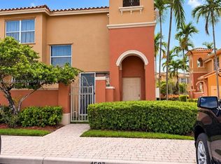 Villas At Harbor Isles, Fort Lauderdale, FL 33312