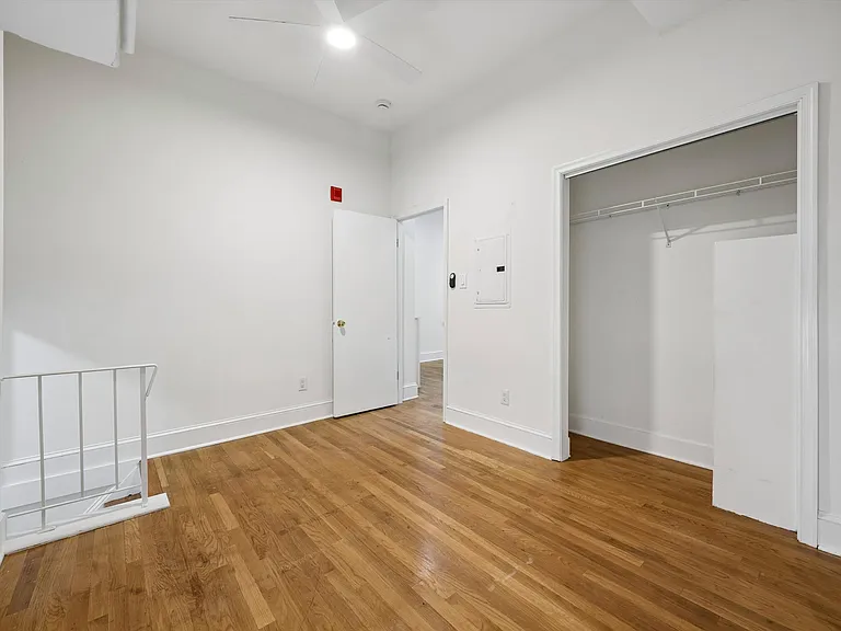 2036 Mount Vernon St #2FF — Photo 6