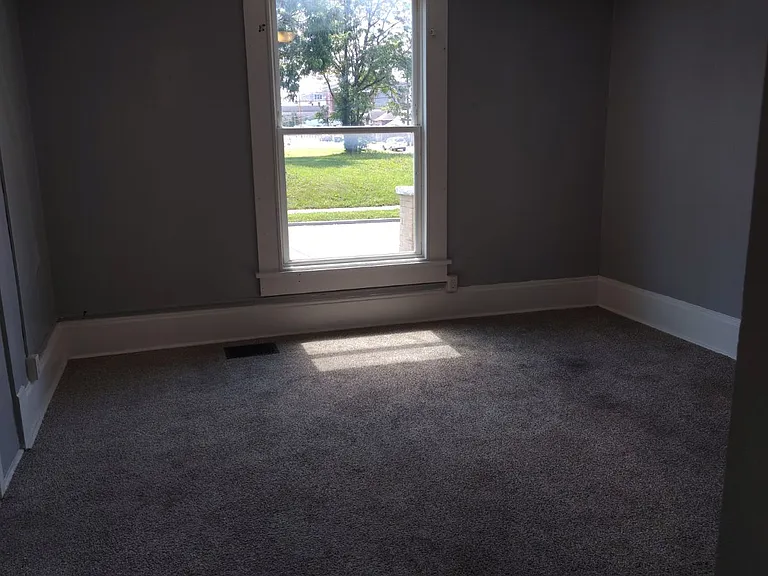 306 E North St #1 — Photo 16