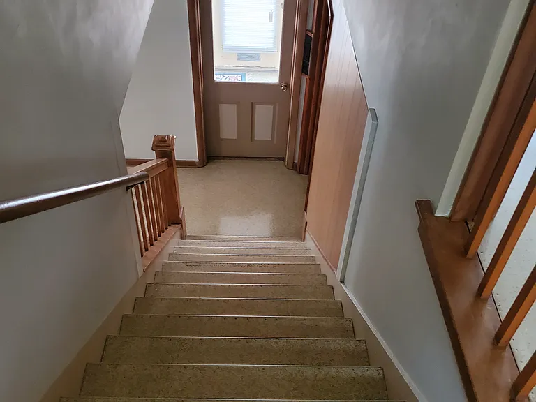 Lapark Ave — Photo 2