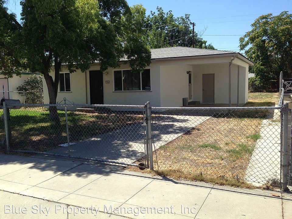 1st image of 304 NE 1st Ave