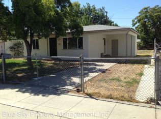 304 NE 1st Ave, Visalia, CA 93291