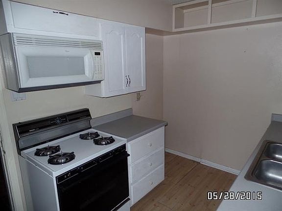 5th image of 610 E Fairmeadows Dr