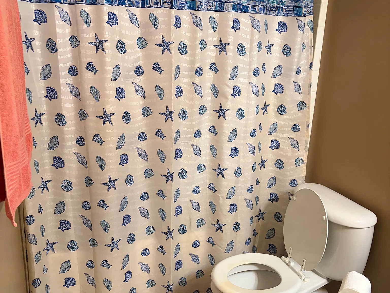 3 bed, 1351 sqft, $775 — Photo 4
