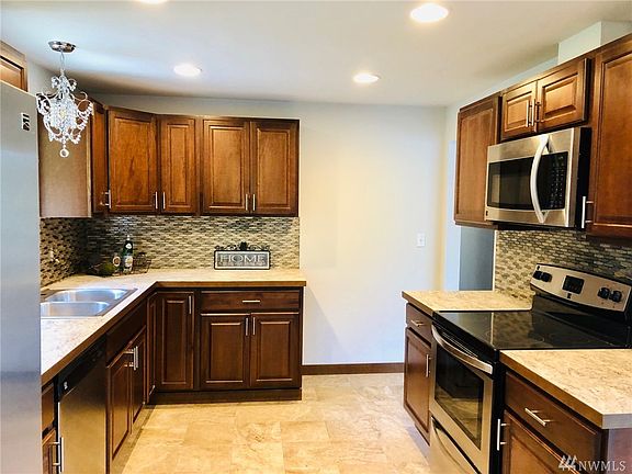 3rd image of 503 Grandview Ave