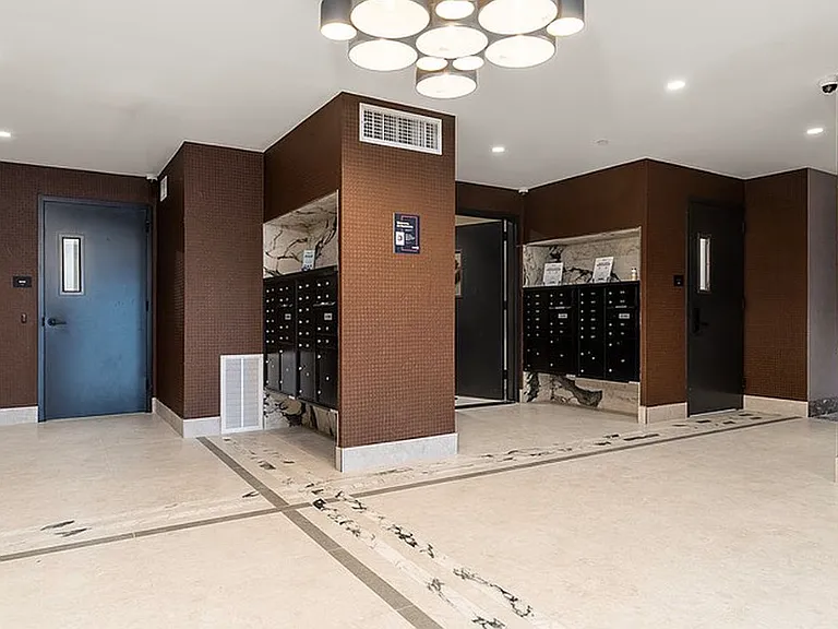 130 Willis Ave #308 — Photo 8