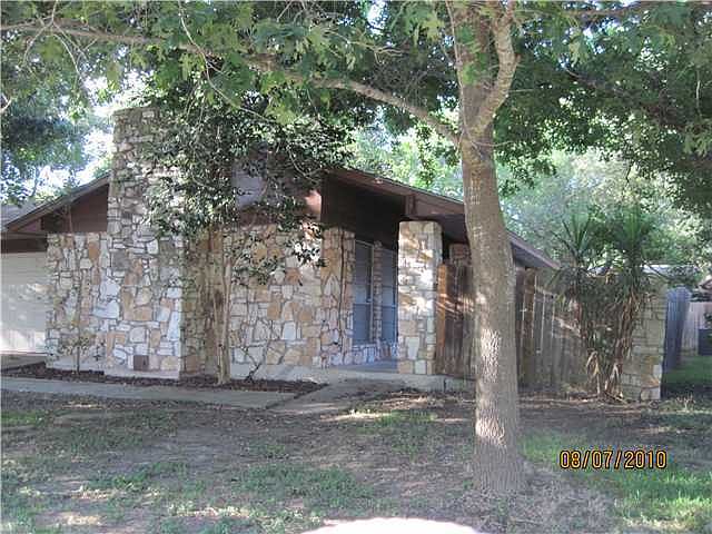 2nd image of 10413 Quail Ridge Dr