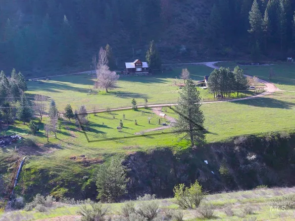 12 Riverview Way, Garden Valley, ID 83622