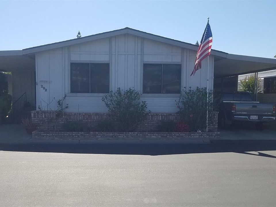 1st image of 2706 W Ashlan Ave Space 292