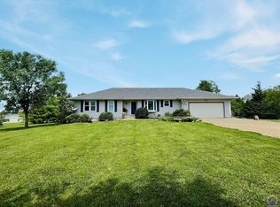 5114 SE 61st St, Berryton, KS 66409