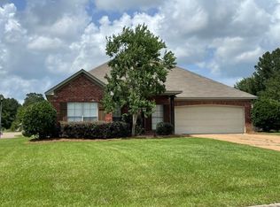 401 Ivy Ct, Pearl, MS 39208