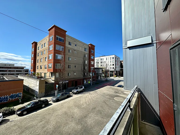 View 420 — Photo 41