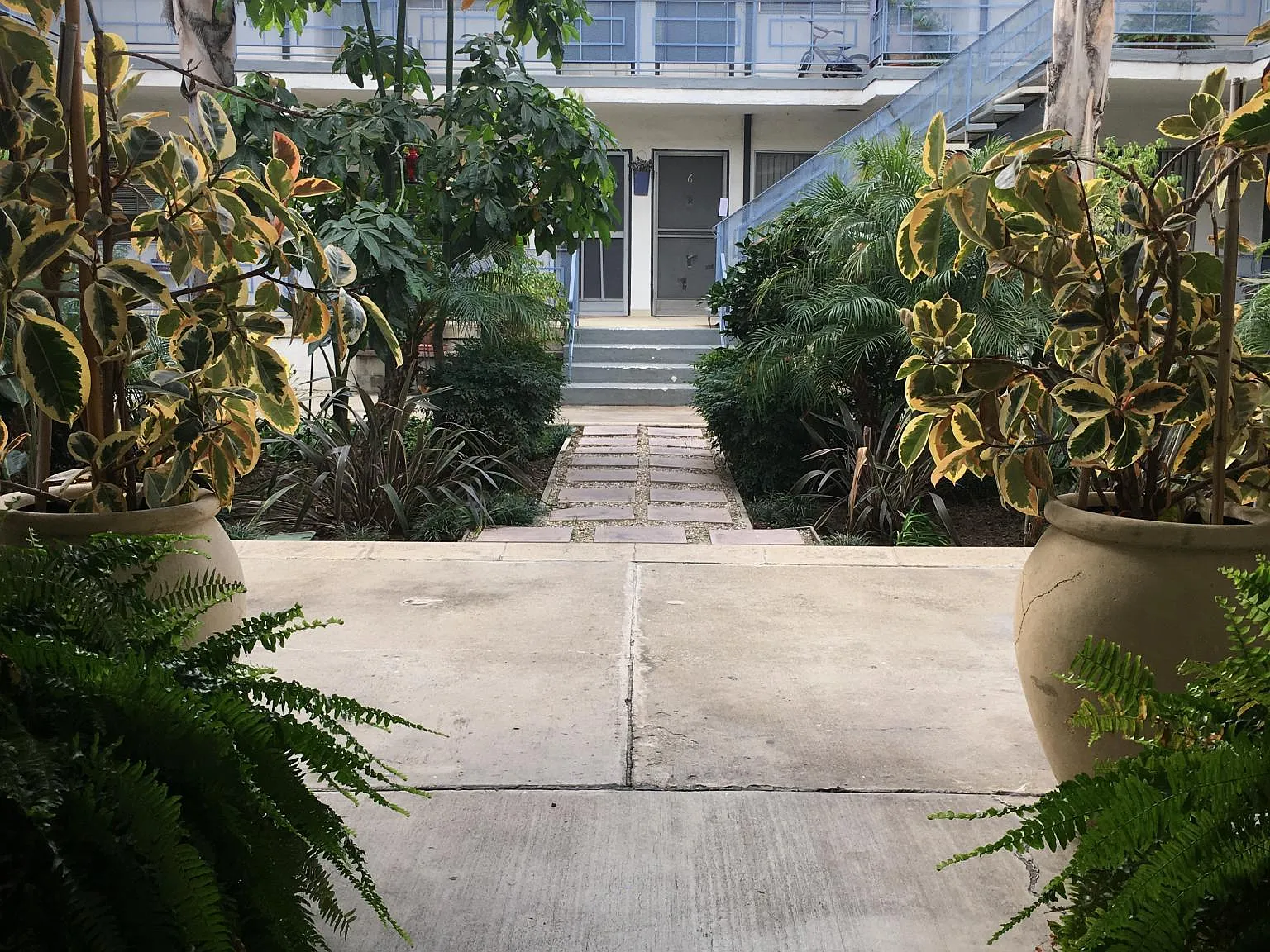 1 bed, $1,895 — Photo 2