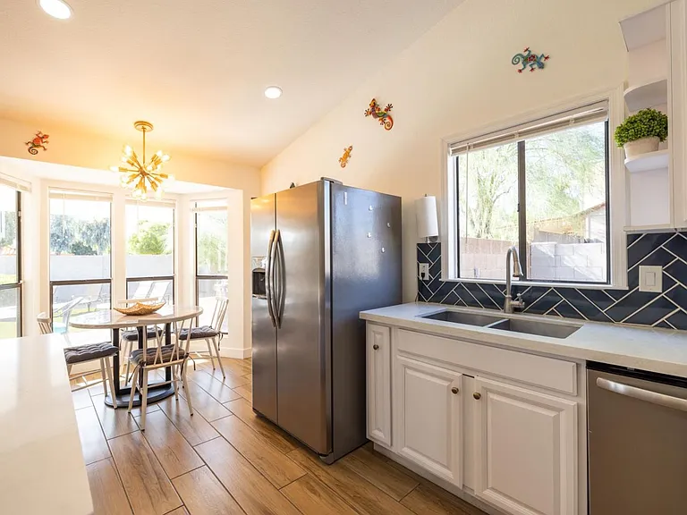 16418 N 64th Pl — Photo 18