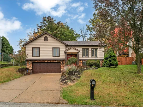 300 S Highlander Heights Dr, Glenshaw, PA 15116