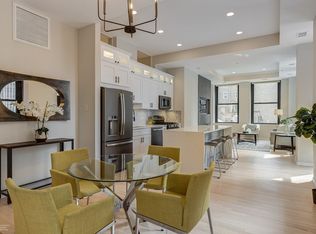 208 W Washington St APT 1411, Chicago, IL 60606