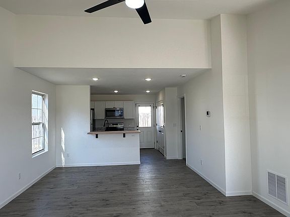 5th image of 3515 Marquis Ct