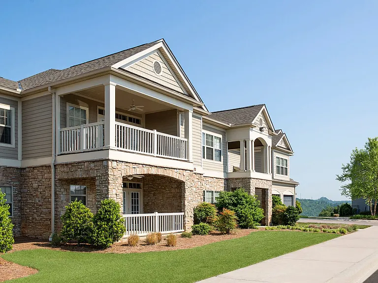 Greystone Summit Knoxville — Photo 17