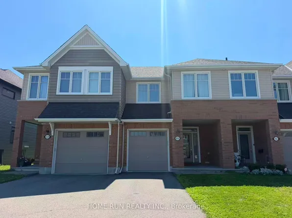818 Clapham Ter, Ottawa, ON K2S 2N8