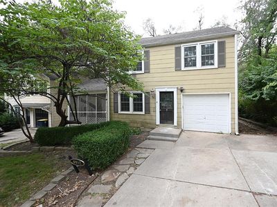 8652 Minnehaha Ln, Kansas City, MO, 64114