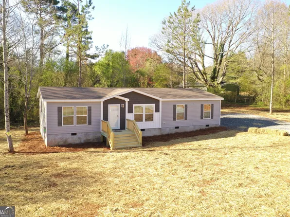280 Lawrence St, Cornelia, GA 30531