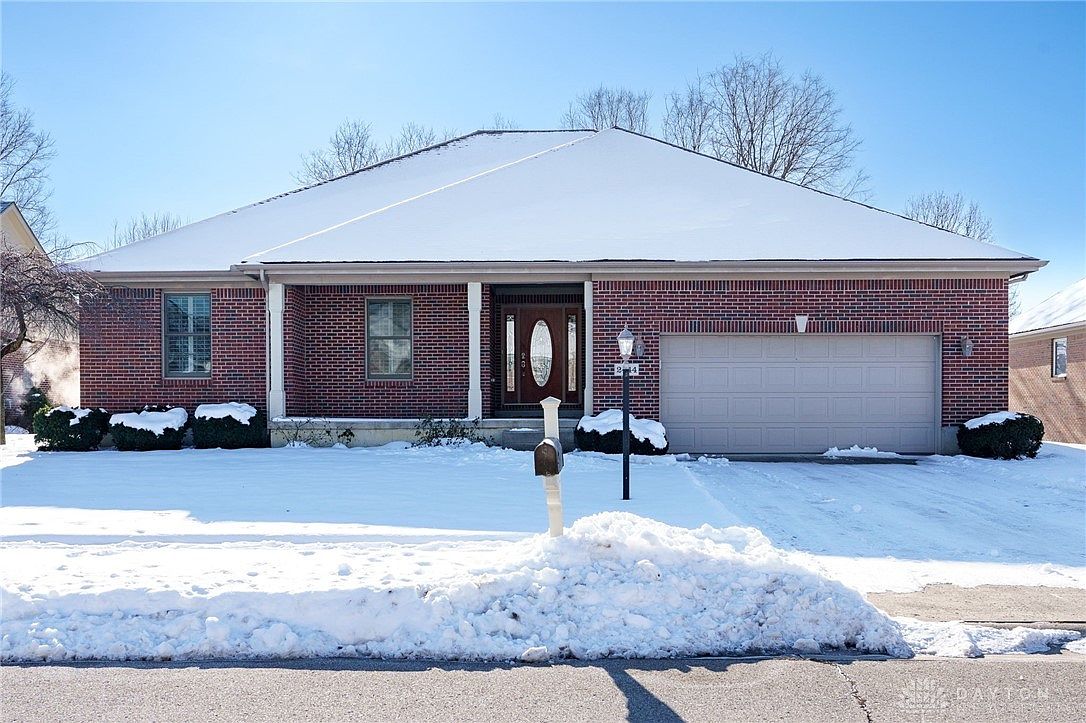 2444 Sydneys Bend Dr, Miamisburg, OH 45342 | Zillow