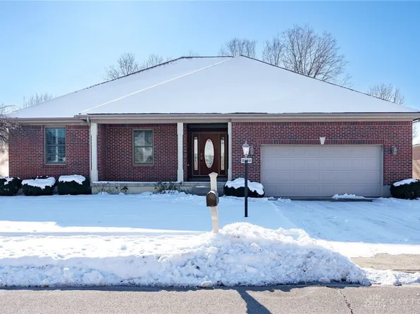2444 Sydneys Bend Dr, Miamisburg, OH 45342