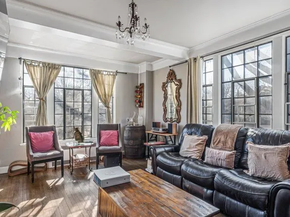 20 Continental Avenue #30, Forest Hills, NY 11375