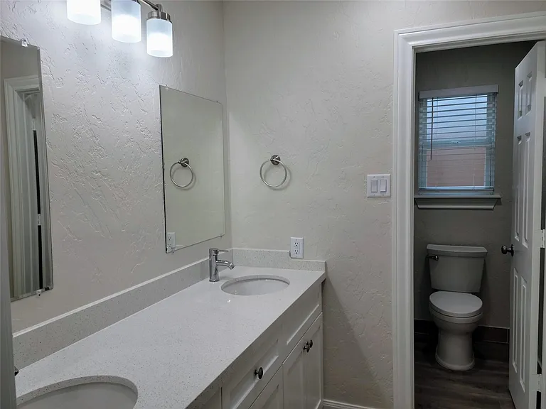 11926 Stillwater Dr — Photo 21