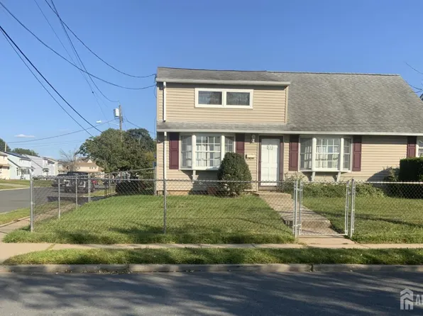 112 Hagaman St, Carteret, NJ 07008