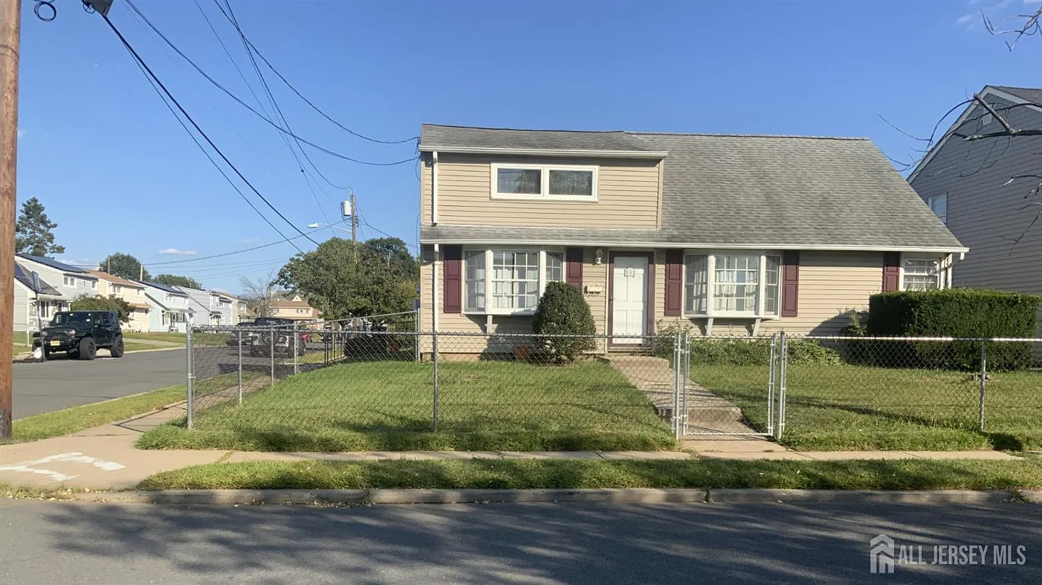 112 Hagaman St photo 1