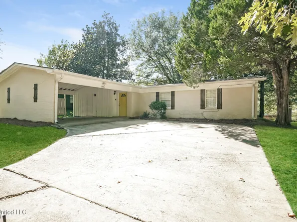 1306 Post Rd, Clinton, MS 39056