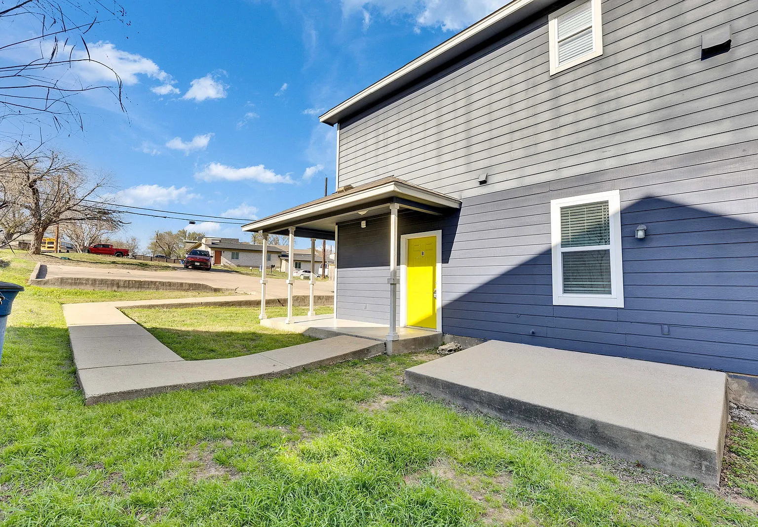 4 bed, 2.0 bath, 1500 sqft, $1,850 — Photo 3