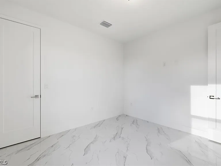 1436 Graham Cir — Photo 24