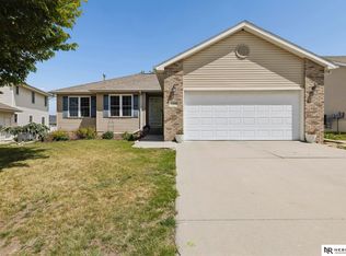 5508 N 17th St, Lincoln, NE 68521