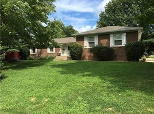 7588 Continental Dr, Mooresville, IN 46158