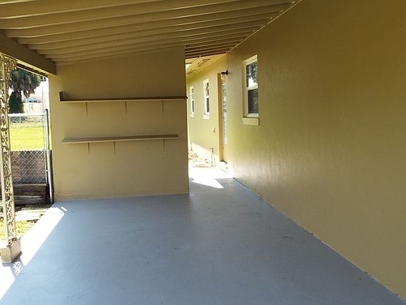 2nd image of 50 Seminole Ct