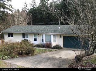 926 Dolphin St, Camano Island, WA 98282