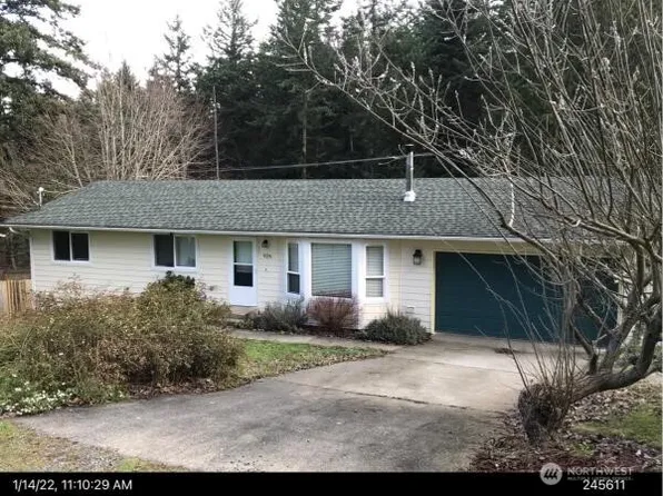 926 Dolphin Street, Camano Island, WA 98282