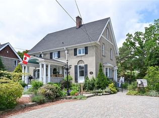 14 Robinson St S, Grimsby, ON L3M 3C4