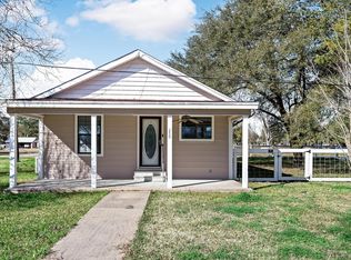 250 Texas Ave, China, TX 77613